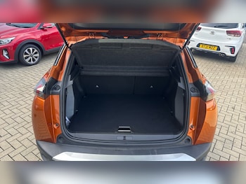 Used Peugeot 2008 2022 for sale - 78176402: Photo