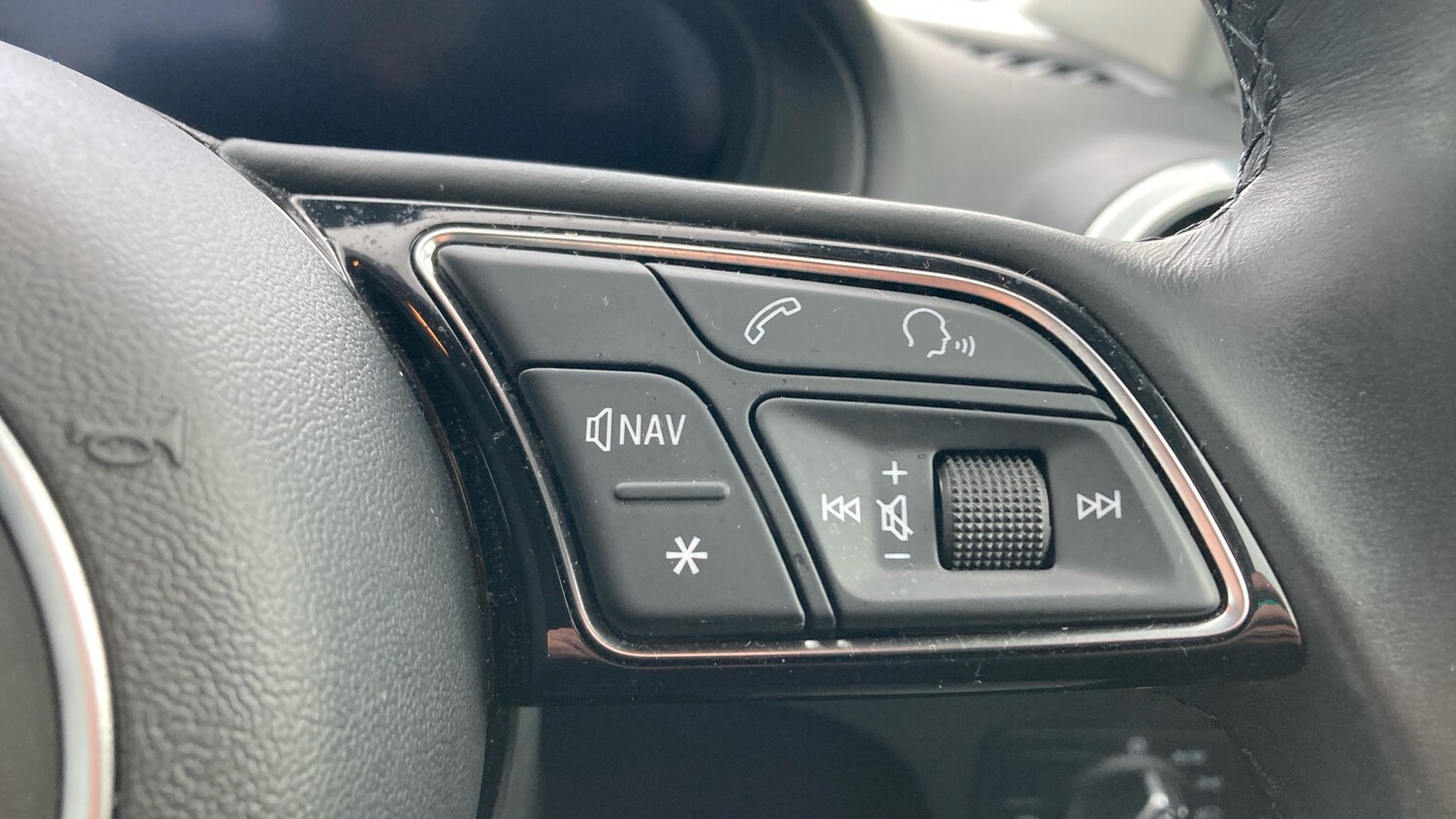 Used Audi Q2 2022 for sale - 77528063: Photo 32