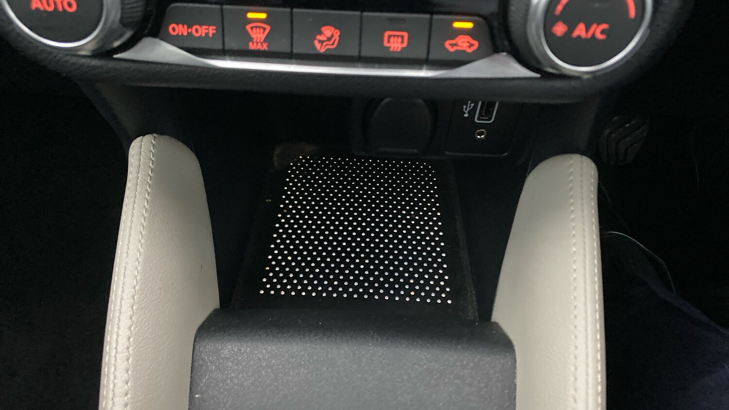 Used Nissan Micra 2019 for sale - 77380583: Photo 32