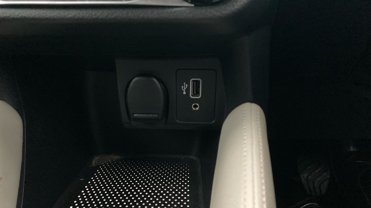 Used Nissan Micra 2019 for sale - 77380583: Photo 33