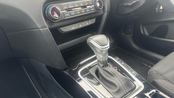 Used Kia XCeed 2025 for sale - 76177318: Photo 13