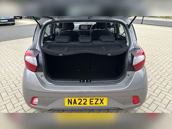 Used Hyundai i10 2022 for sale - 79055466: Photo