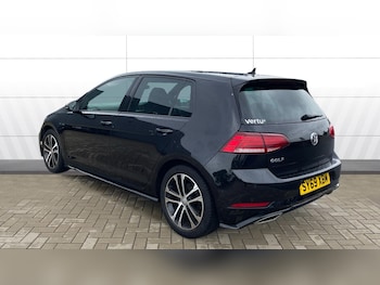 Used Volkswagen Golf 2019 for sale - 79240402: Photo