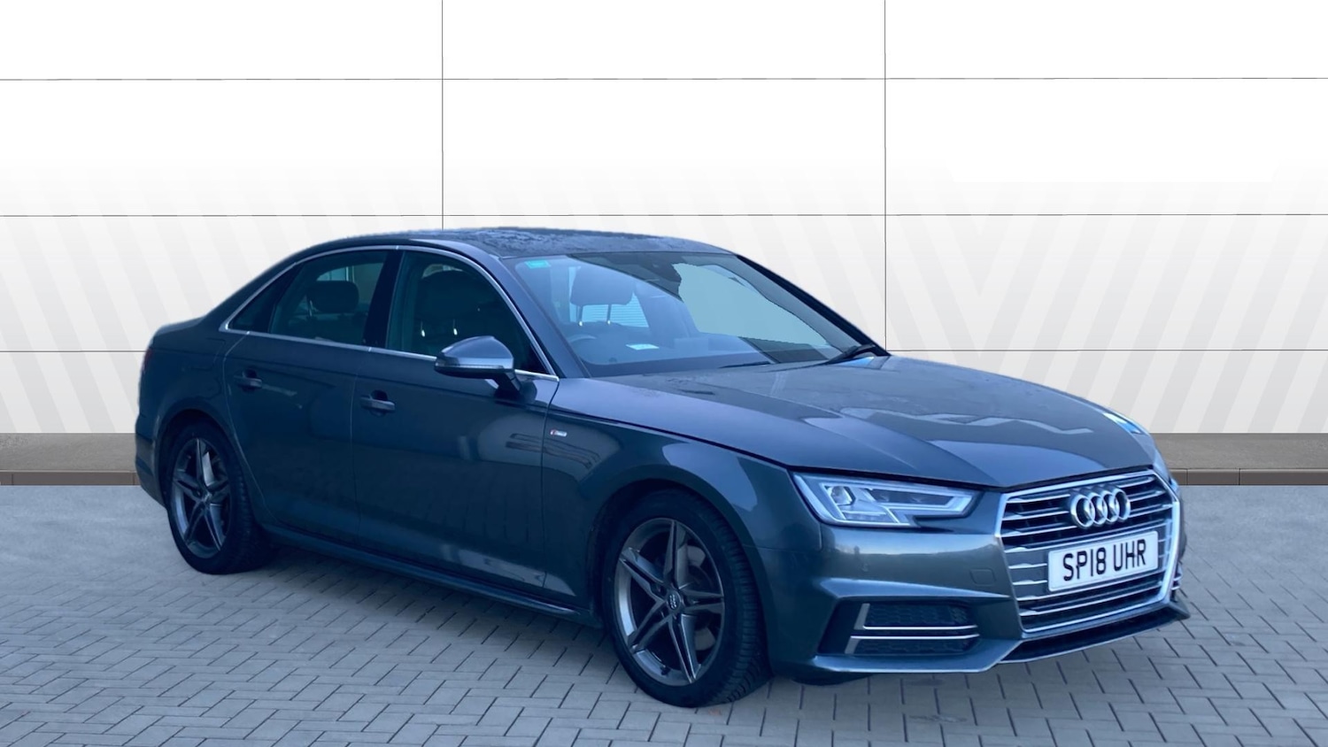 Used Audi A4 2018 for sale - 76638546: Photo 1