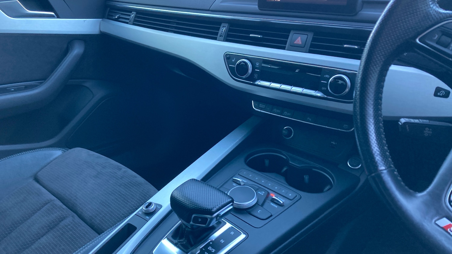 Used Audi A4 2018 for sale - 76638546: Photo 13