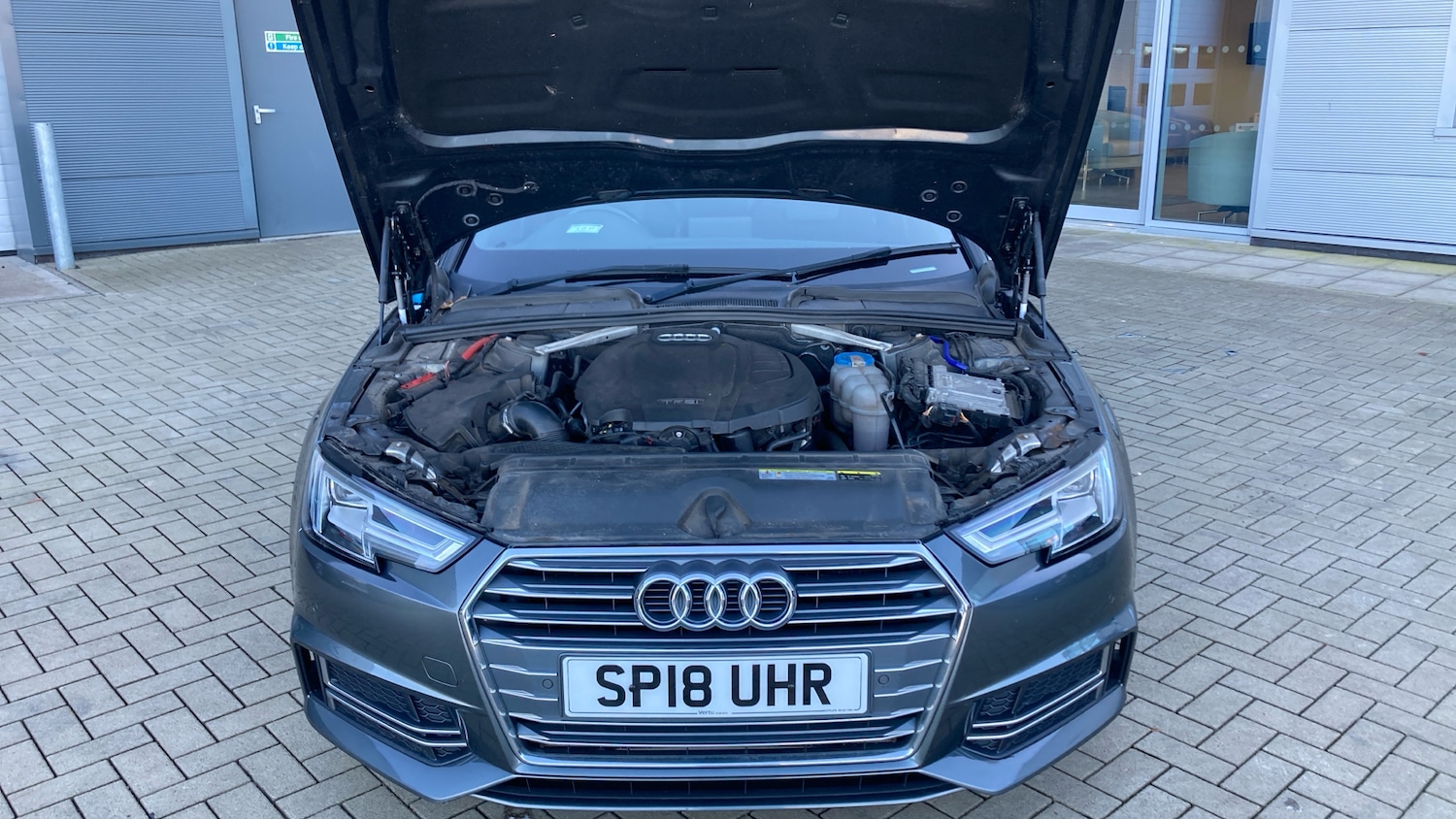 Used Audi A4 2018 for sale - 76638546: Photo 8