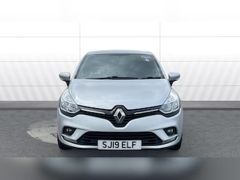 Used Renault Clio 2019 for sale - 78581157: Photo