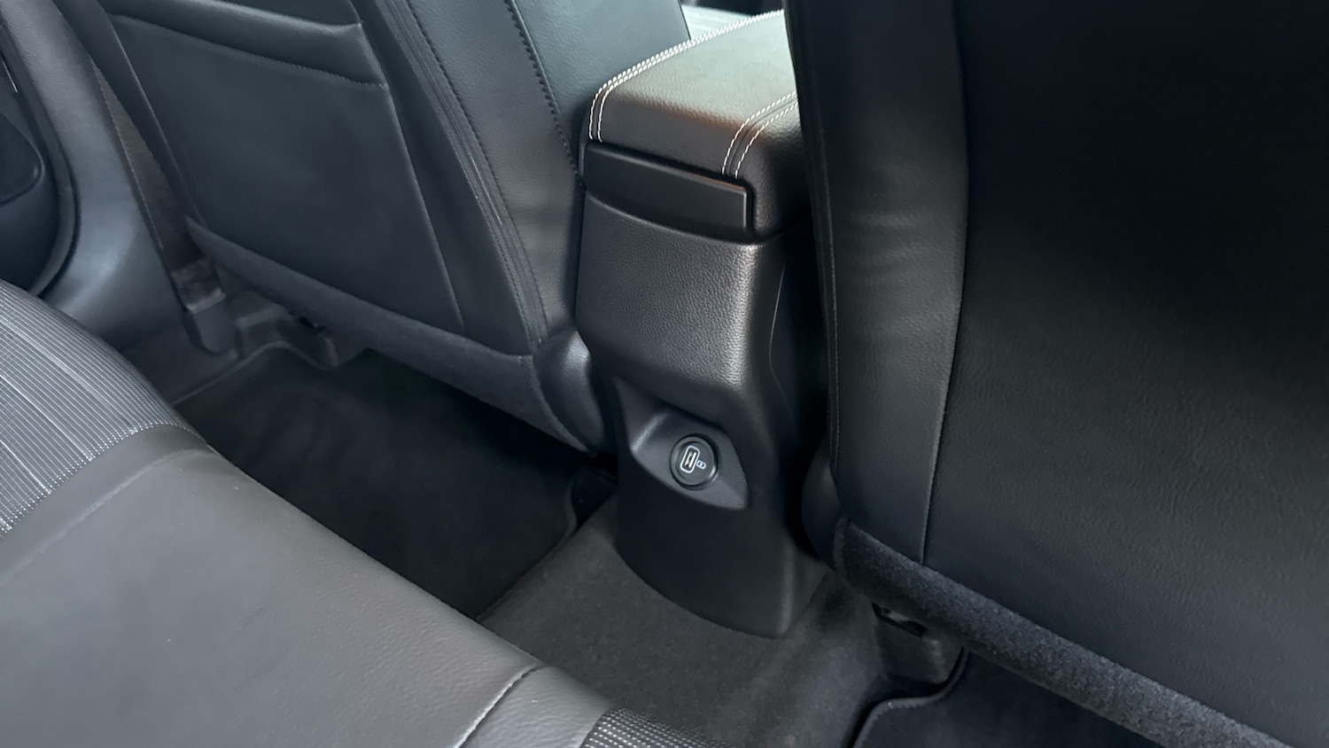 Used Kia Rio 2023 for sale - 76796782: Photo 29