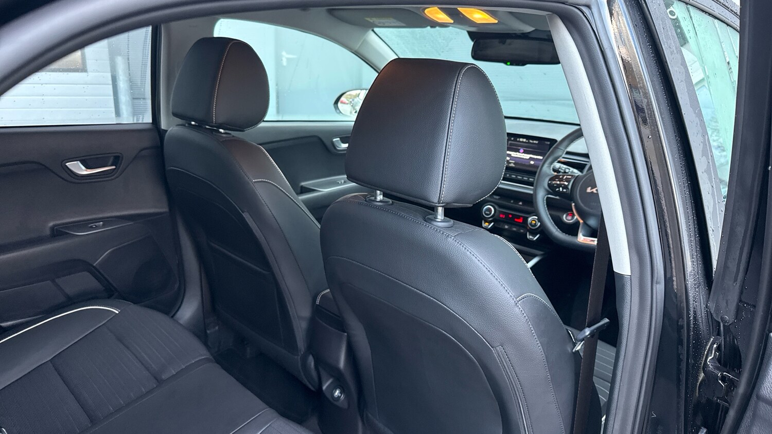 Used Kia Rio 2023 for sale - 76796782: Photo 30