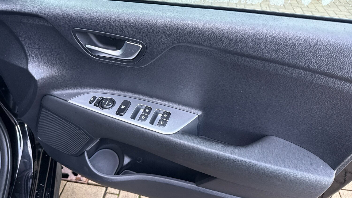 Used Kia Rio 2023 for sale - 76796782: Photo 38