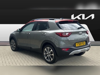 Used Kia Stonic 2020 for sale - 78510565: Photo