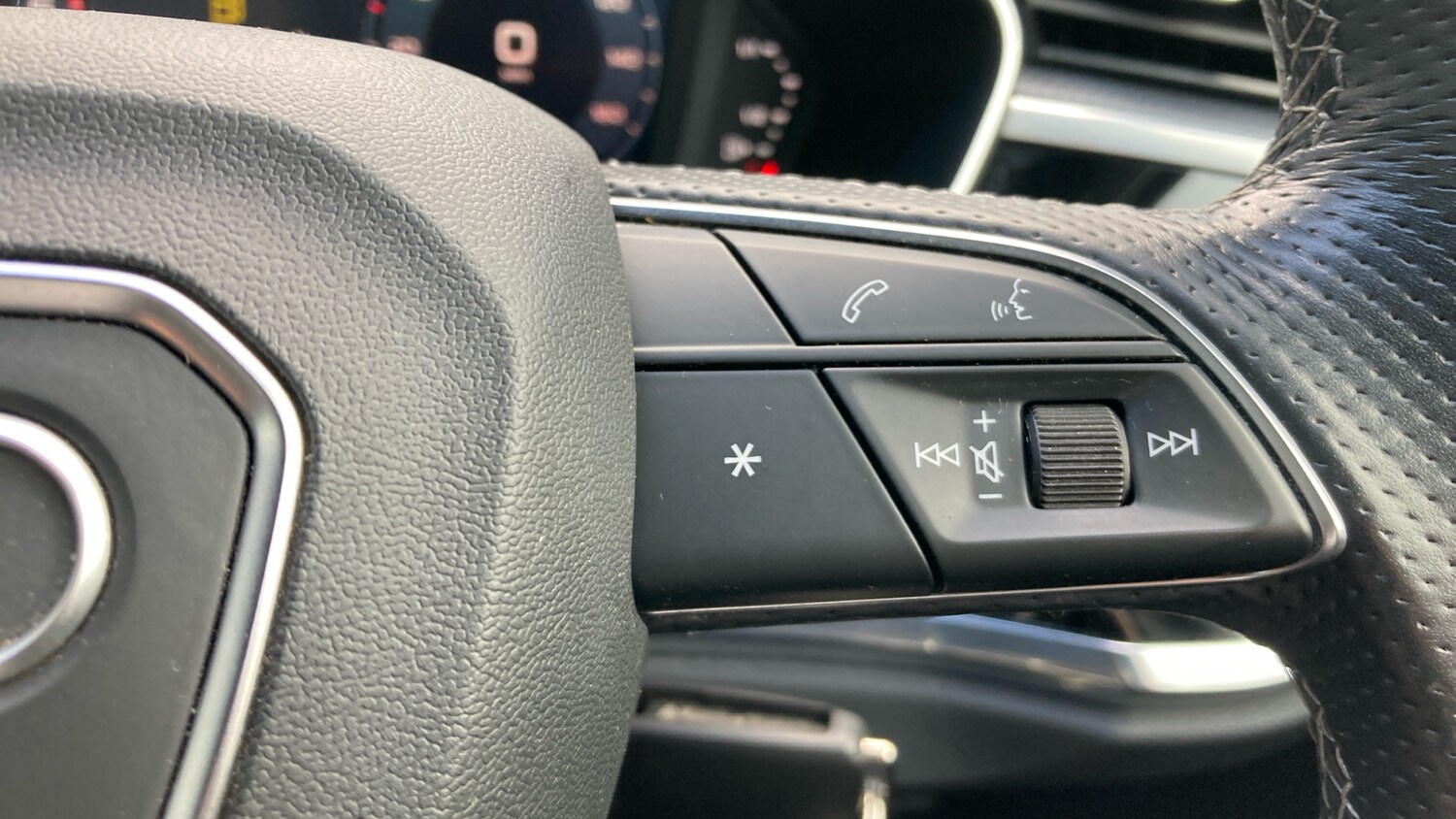 Used Audi Q3 2021 for sale - 77661937: Photo 39