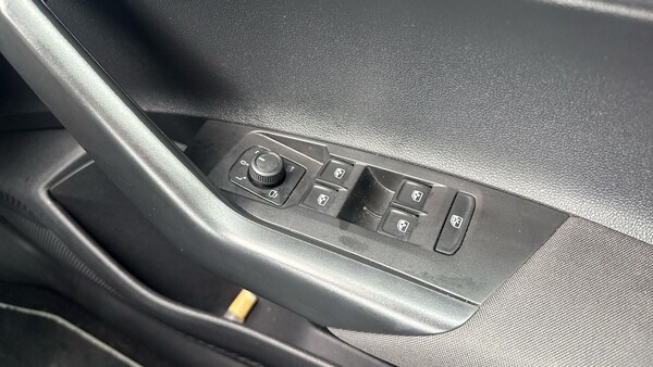 Used Volkswagen Polo 2021 for sale - 76194740: Photo 34