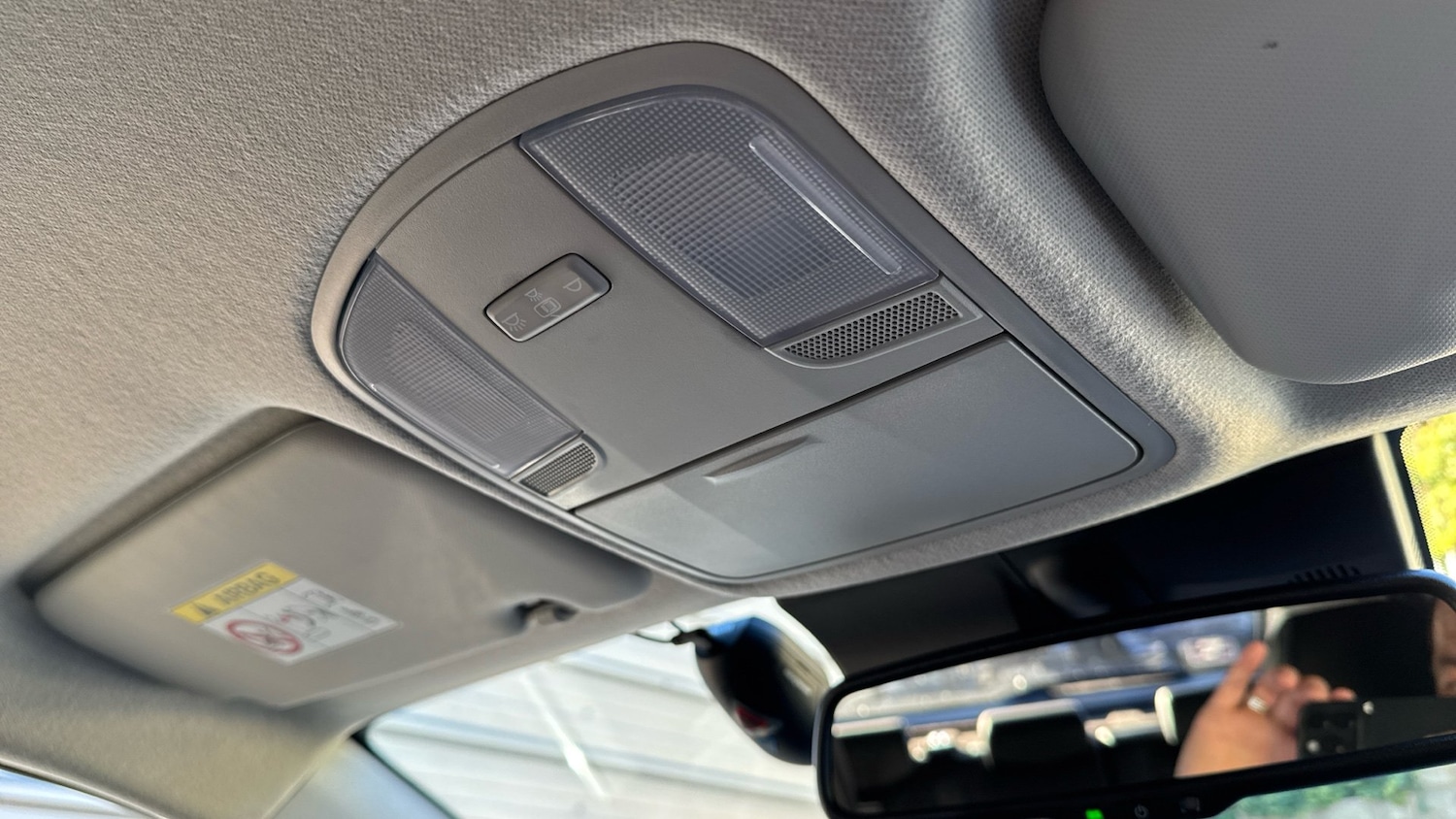 Used Kia Stonic 2025 for sale - 77168432: Photo 32