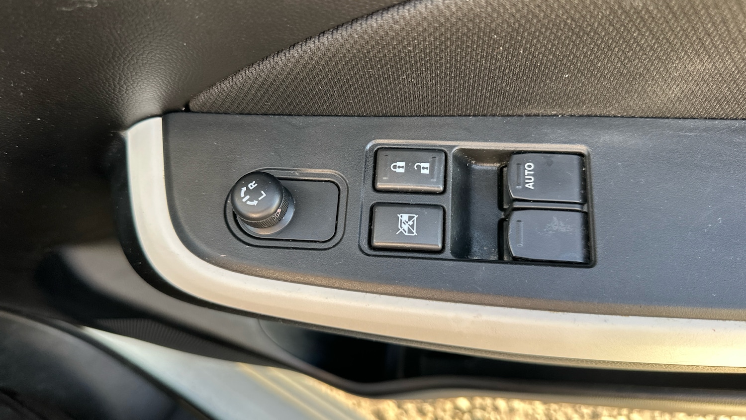 Used Suzuki Swift 2021 for sale - 76076270: Photo 38