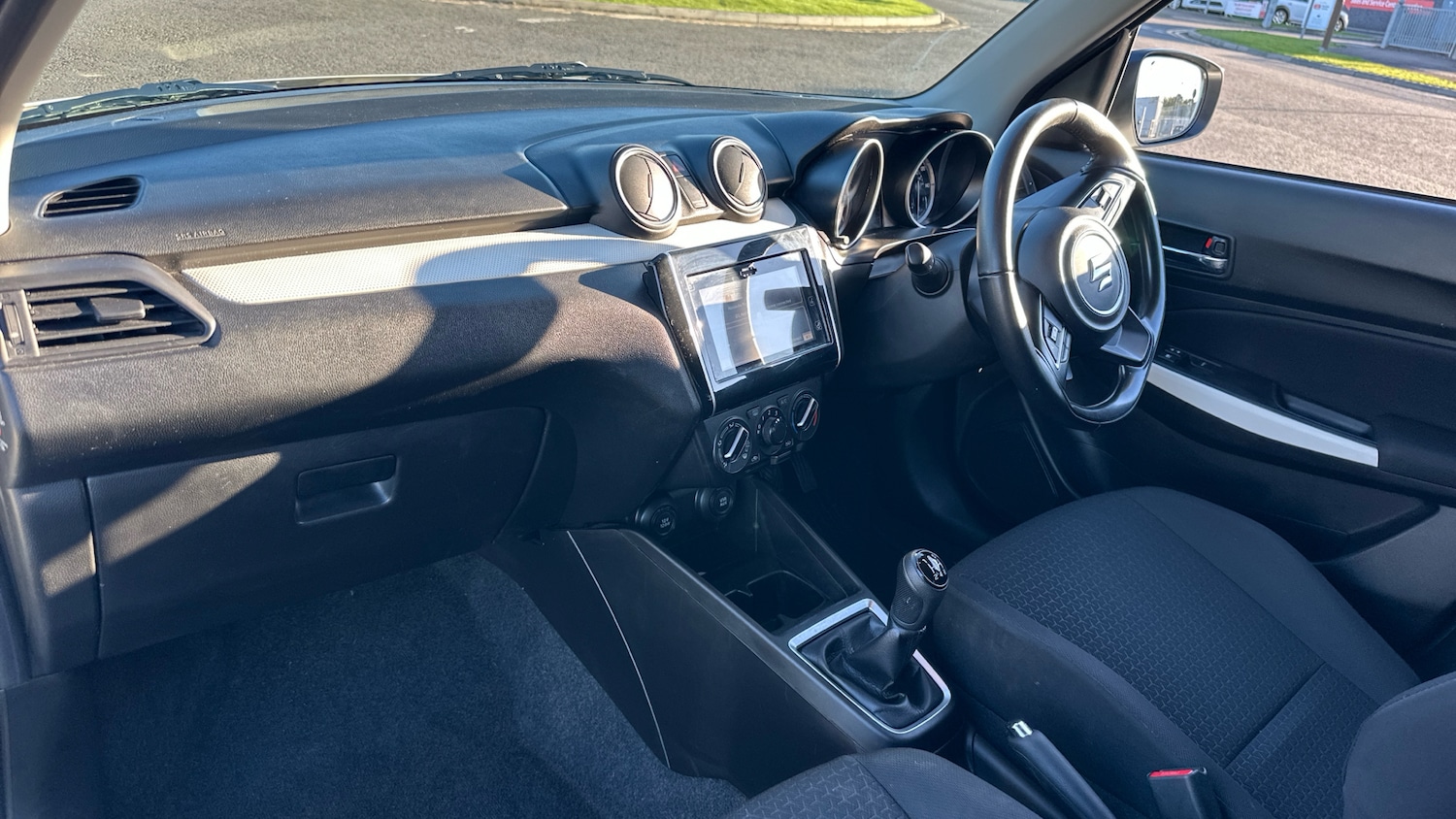 Used Suzuki Swift 2021 for sale - 76076270: Photo 9