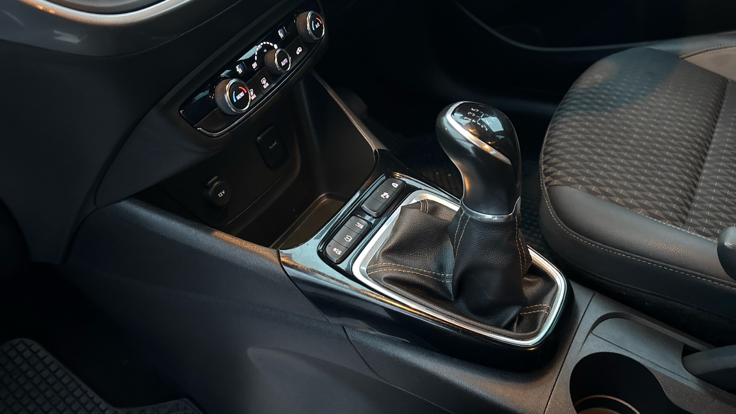 Used Vauxhall Crossland X 2018 for sale - 76554858: Photo 13