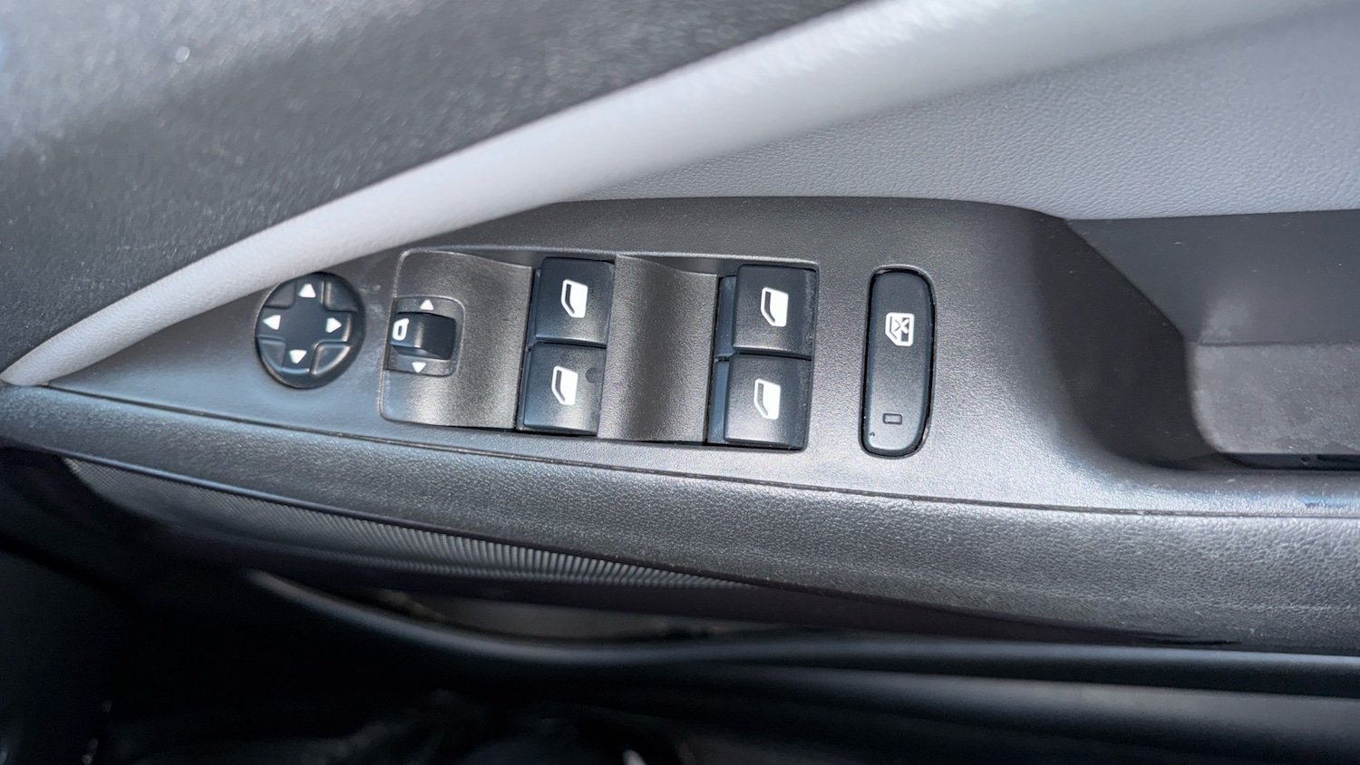 Used Vauxhall Crossland X 2018 for sale - 76554858: Photo 25