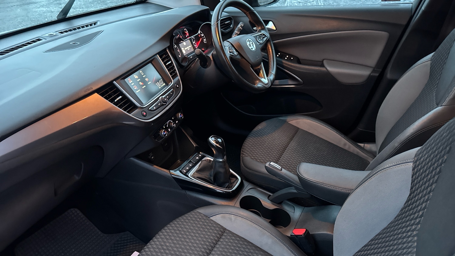 Used Vauxhall Crossland X 2018 for sale - 76554858: Photo 9