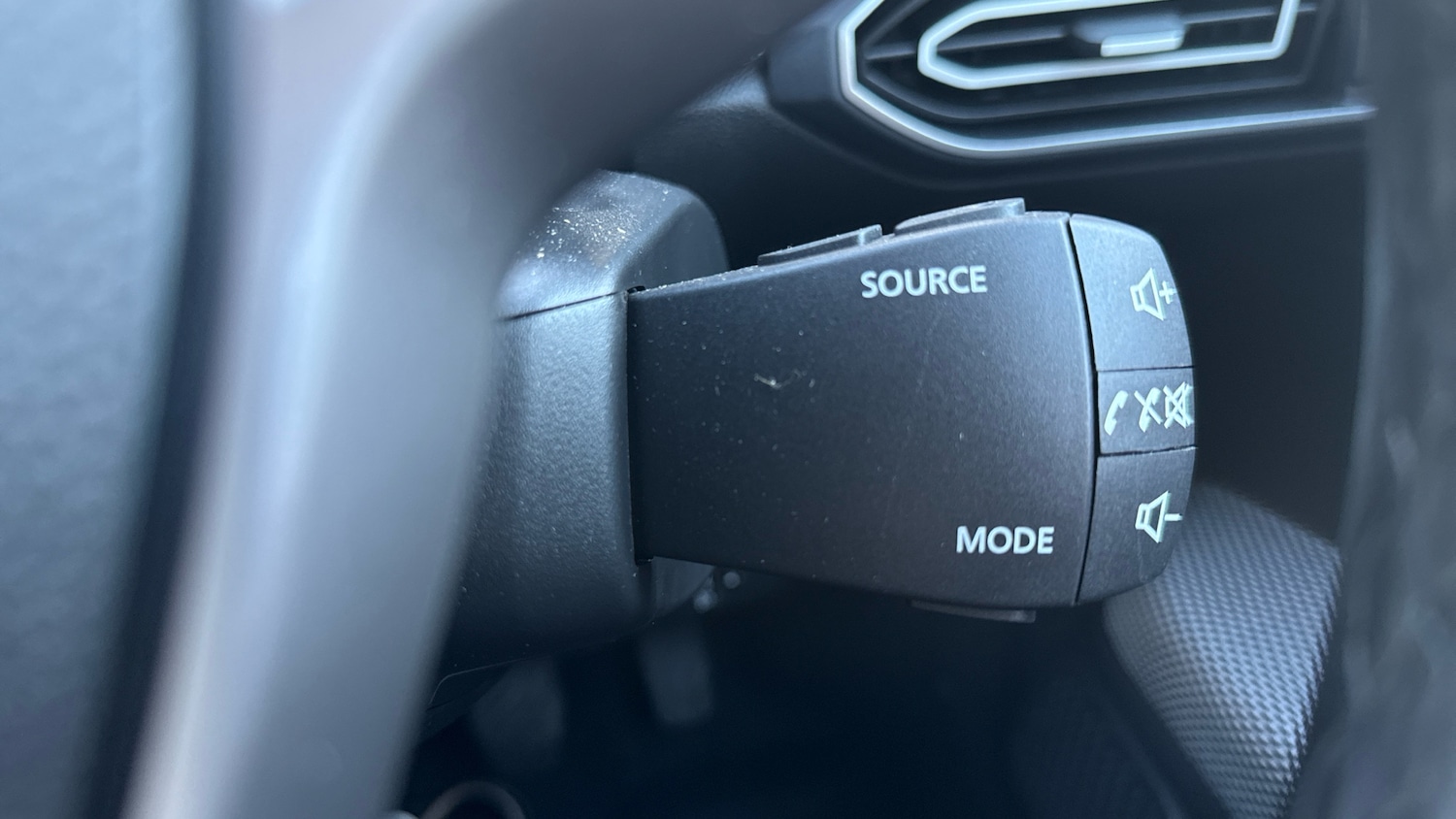 Used Dacia Sandero 2024 for sale - 77071371: Photo 36