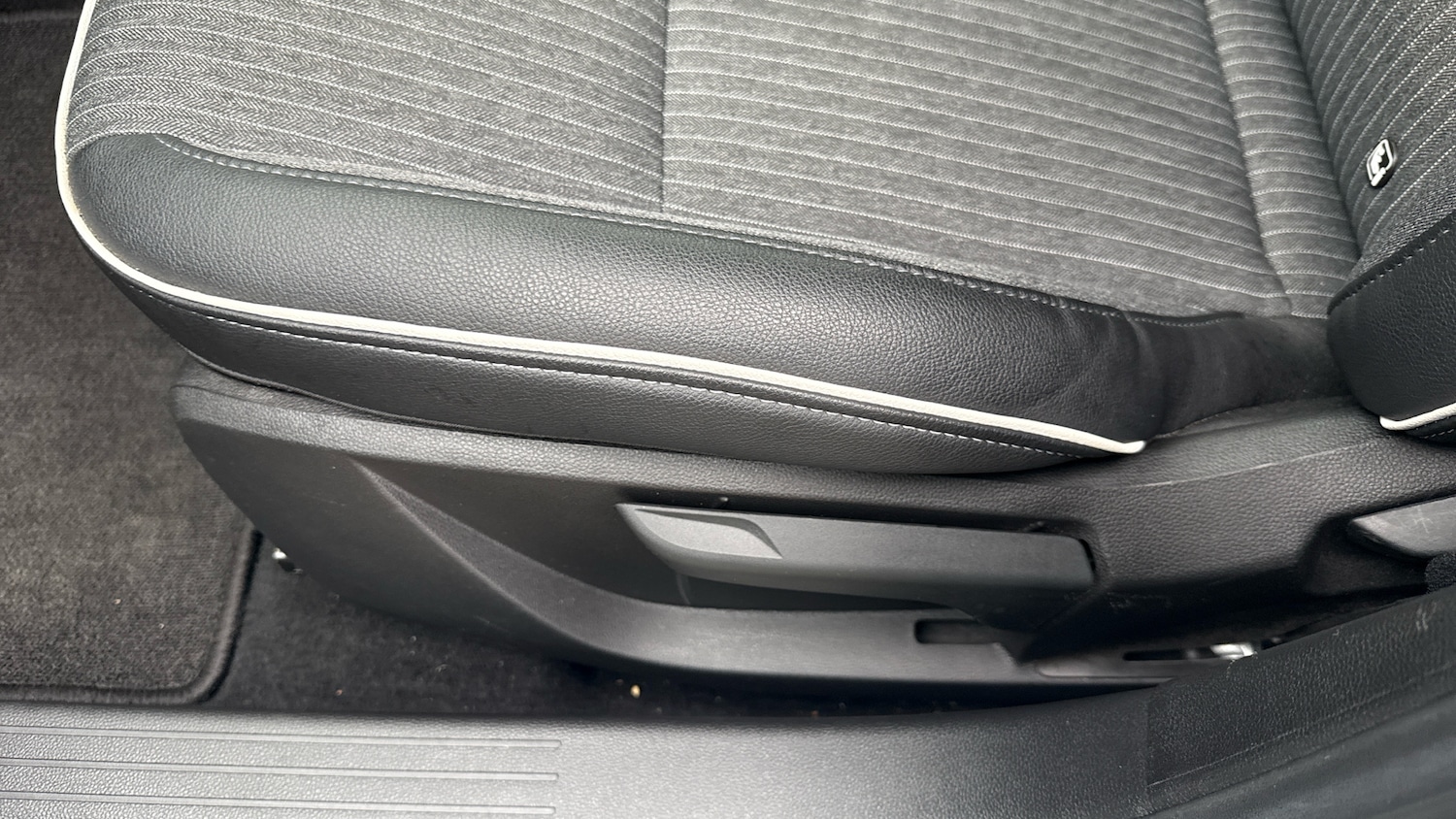 Used Renault Clio 2022 for sale - 77288931: Photo 22