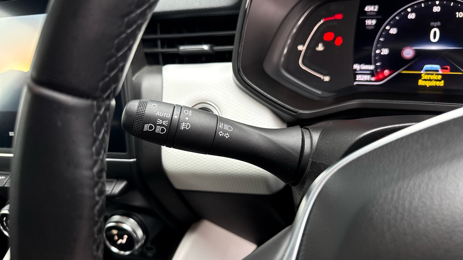 Used Renault Clio 2022 for sale - 77288931: Photo 32