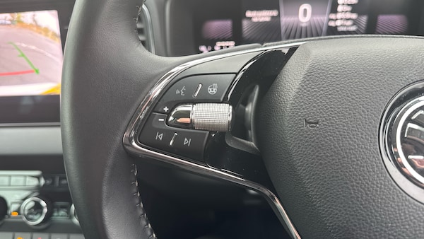 Used Skoda Karoq 2022 for sale - 76263139: Photo 24