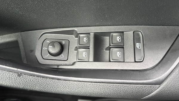 Used Skoda Karoq 2022 for sale - 76263139: Photo 26