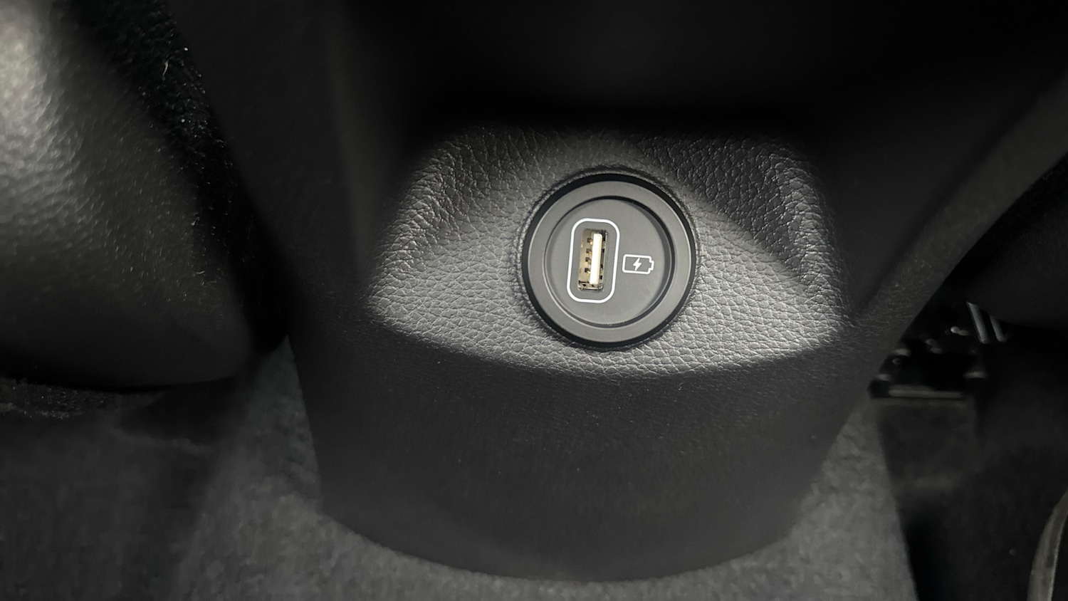 Used Kia Stonic 2025 for sale - 76146437: Photo 29