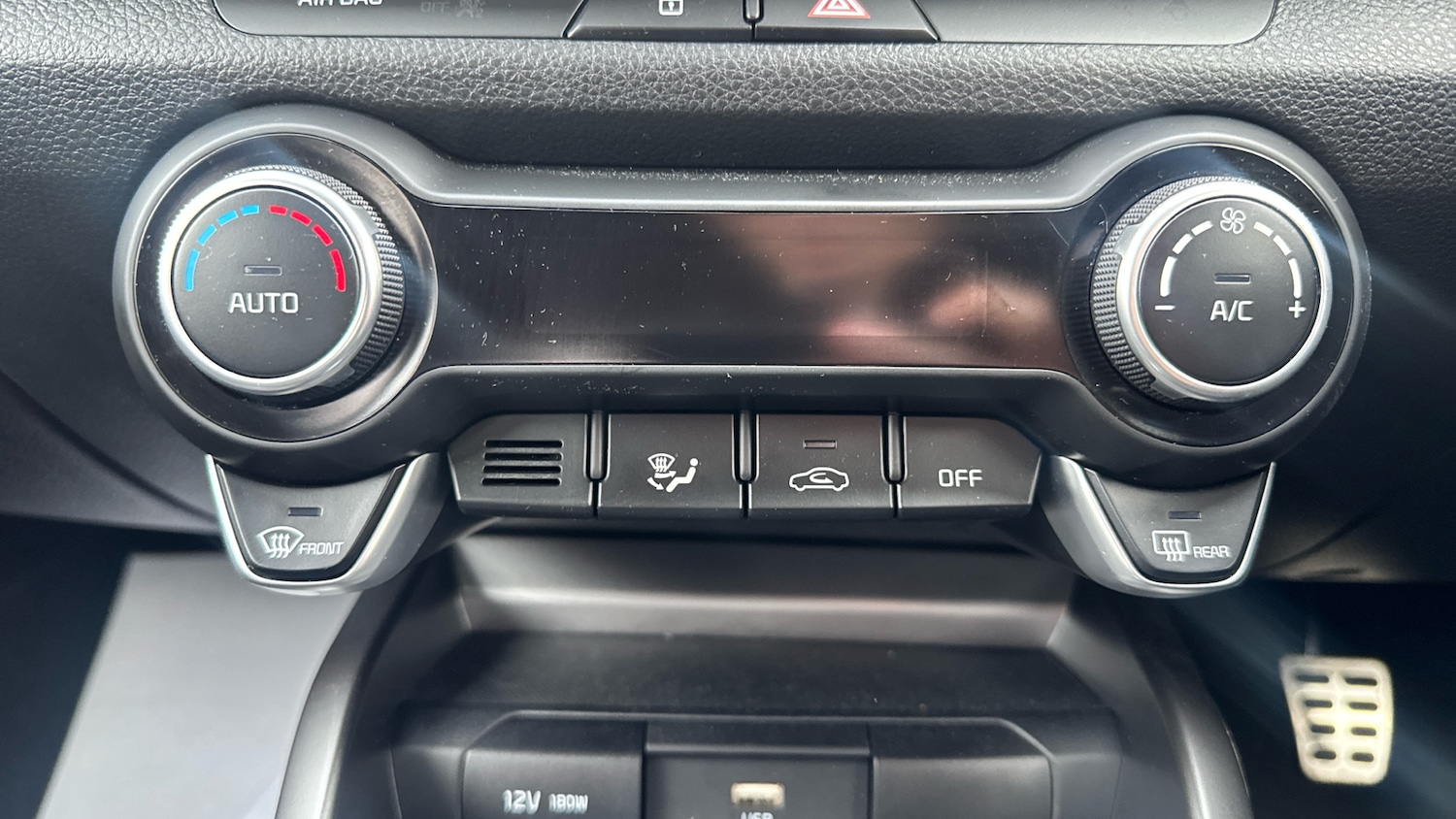 Used Kia Stonic 2025 for sale - 76146437: Photo 38
