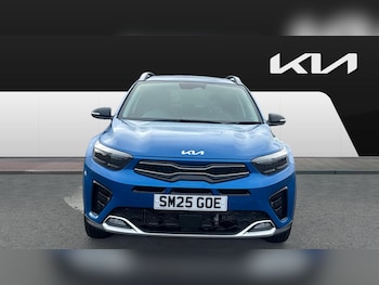 Used Kia Stonic 2025 for sale - 76146437: Photo 3