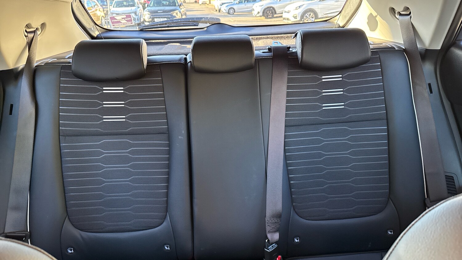 Used Kia Stonic 2025 for sale - 77490575: Photo 15