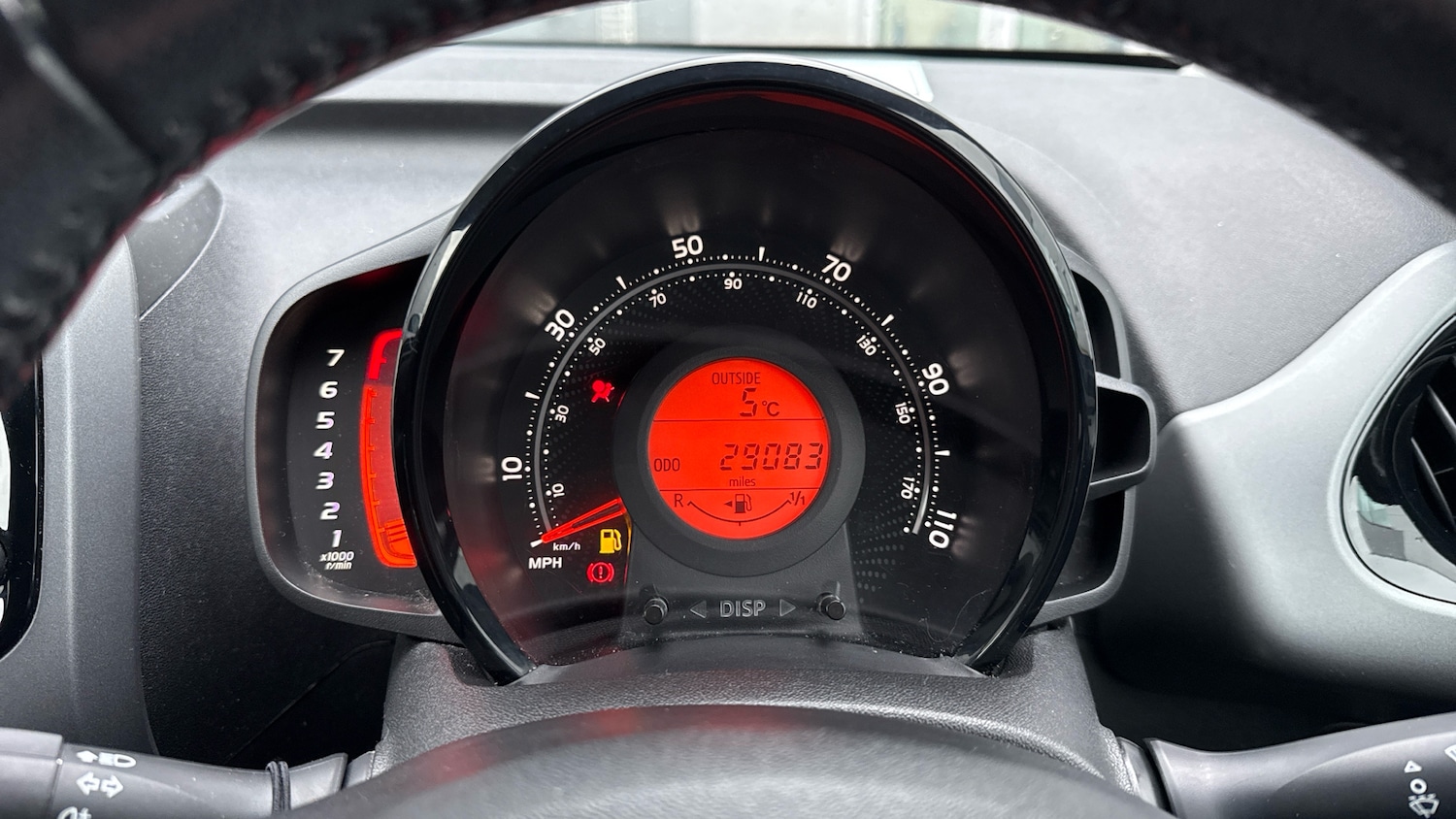 Used Toyota AYGO 2018 for sale - 77277207: Photo 18