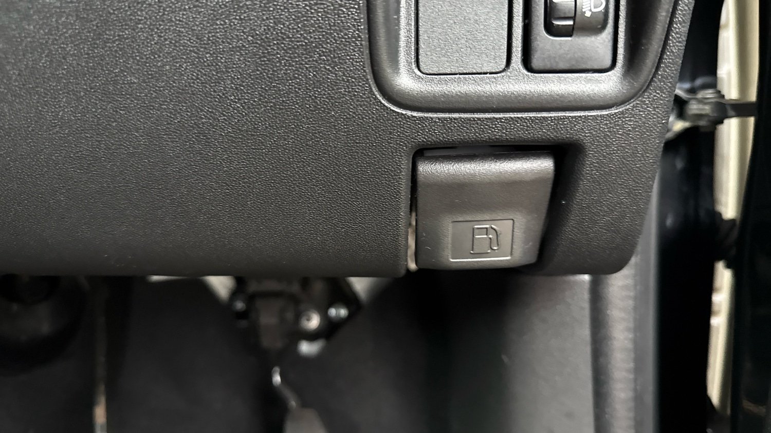 Used Toyota AYGO 2018 for sale - 77277207: Photo 27