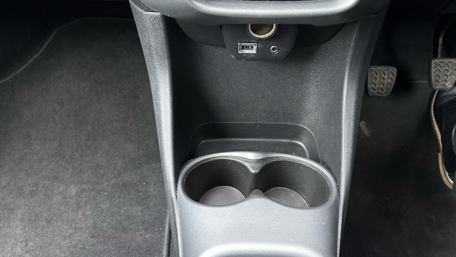 Used Toyota AYGO 2018 for sale - 77277207: Photo 34