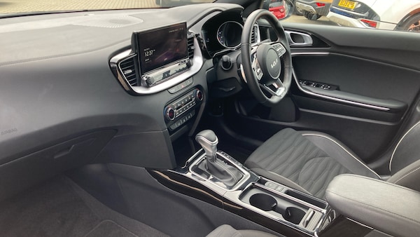 Used Kia Ceed 2025 for sale - 76218678: Photo 9