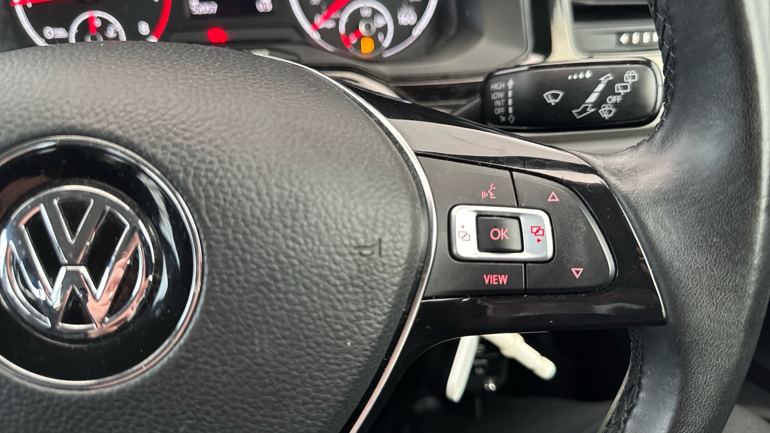 Used Volkswagen Polo 2018 for sale - 76493753: Photo 38