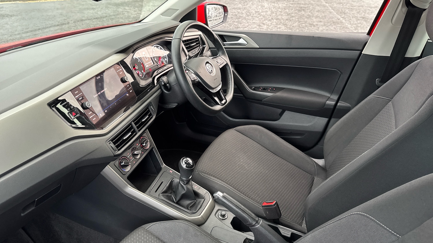 Used Volkswagen Polo 2018 for sale - 76493753: Photo 9