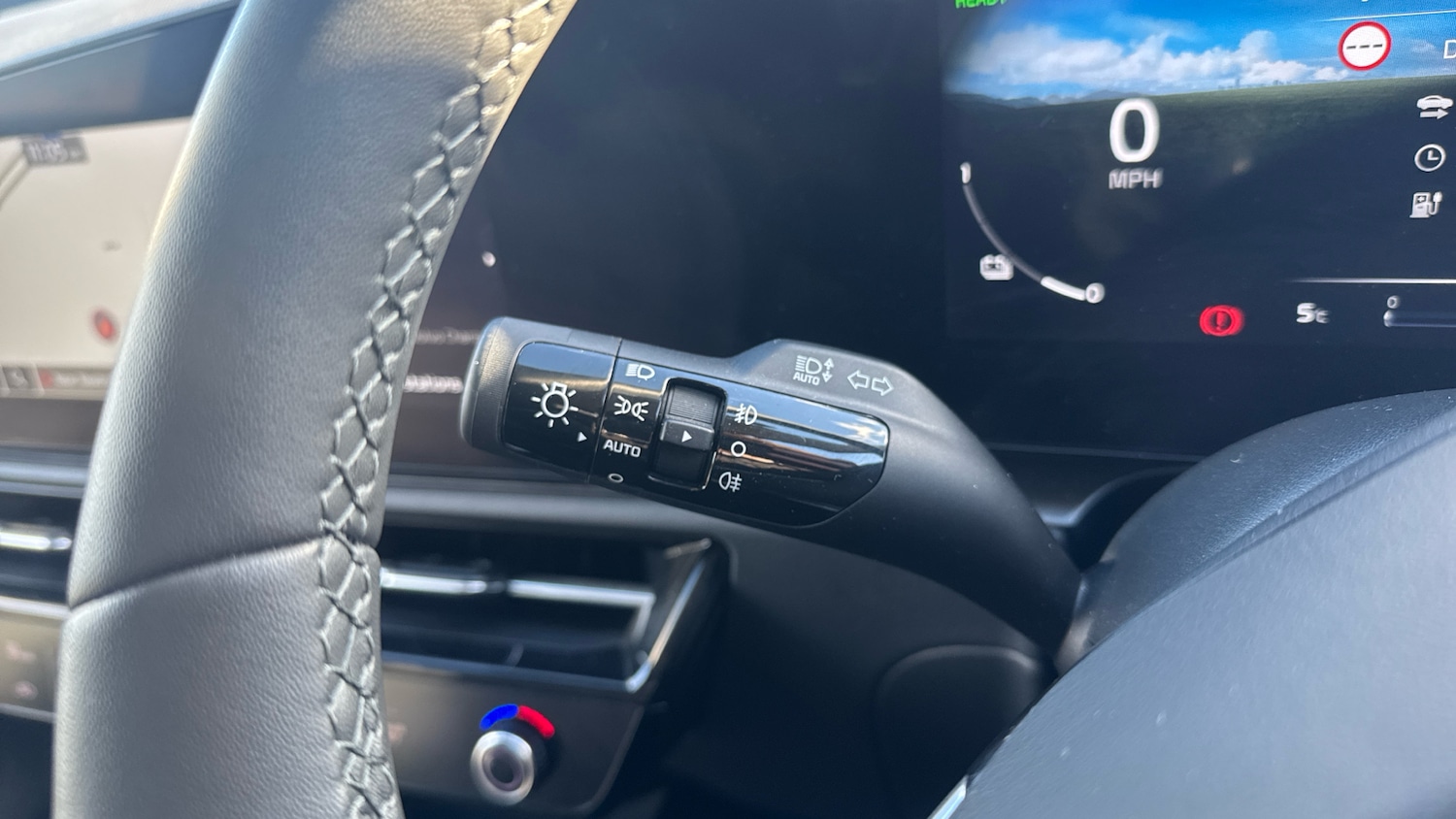 Used Kia Niro 2025 for sale - 76378922: Photo 36