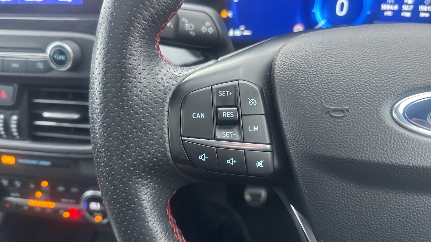 Used Ford Focus 2021 for sale - 77777461: Photo 29