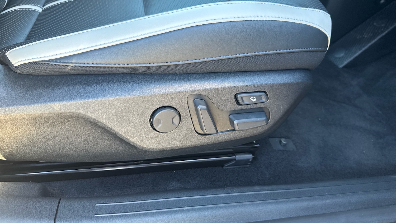 Used Kia EV6 2025 for sale - 77136842: Photo 32