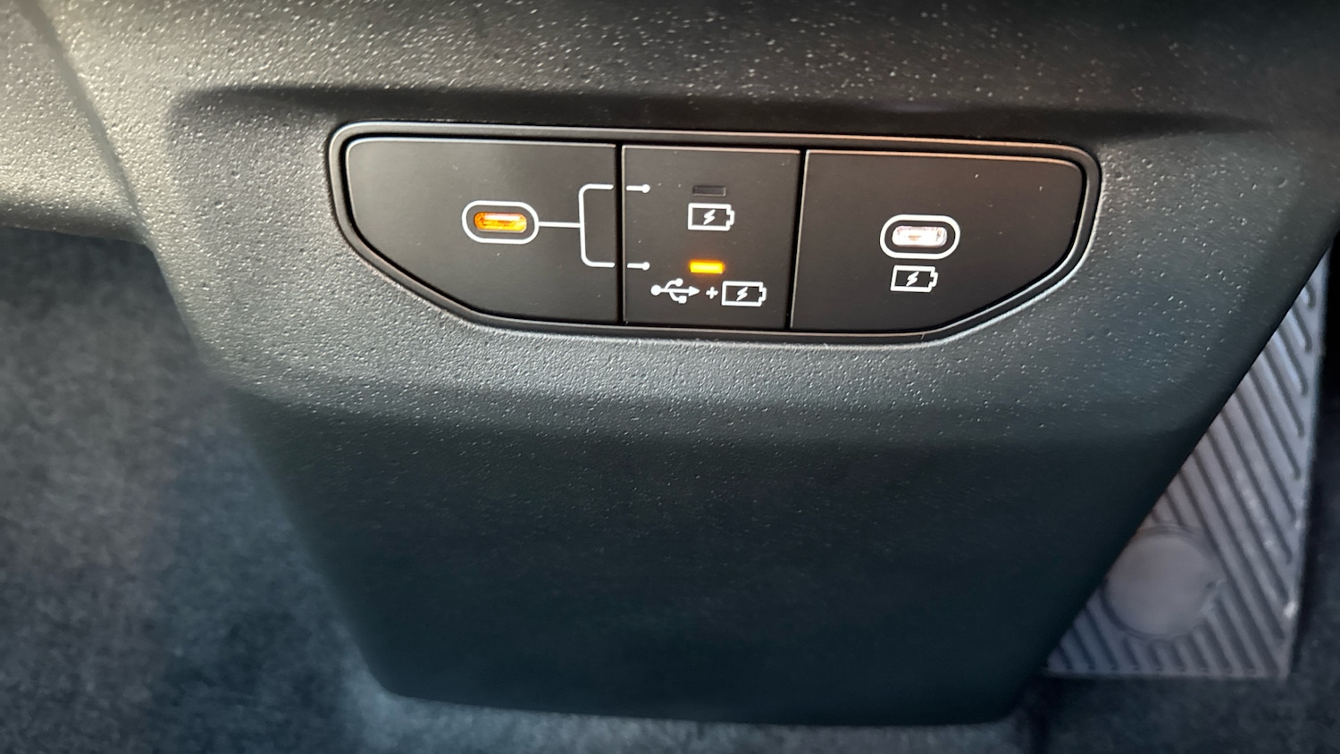 Used Kia EV6 2025 for sale - 77136842: Photo 41