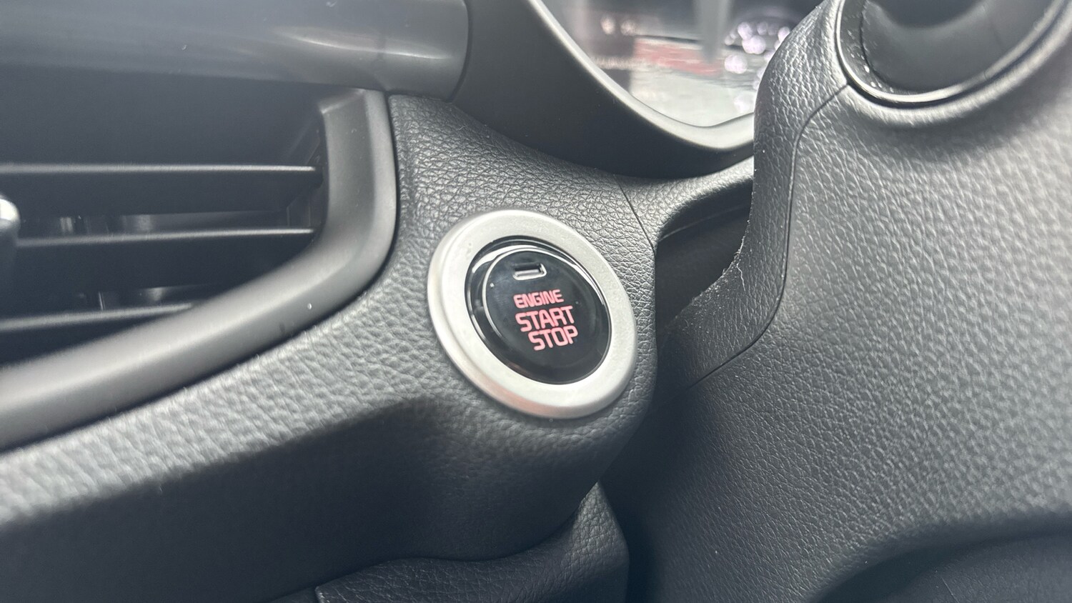 Used Kia Picanto 2023 for sale - 76599879: Photo 32