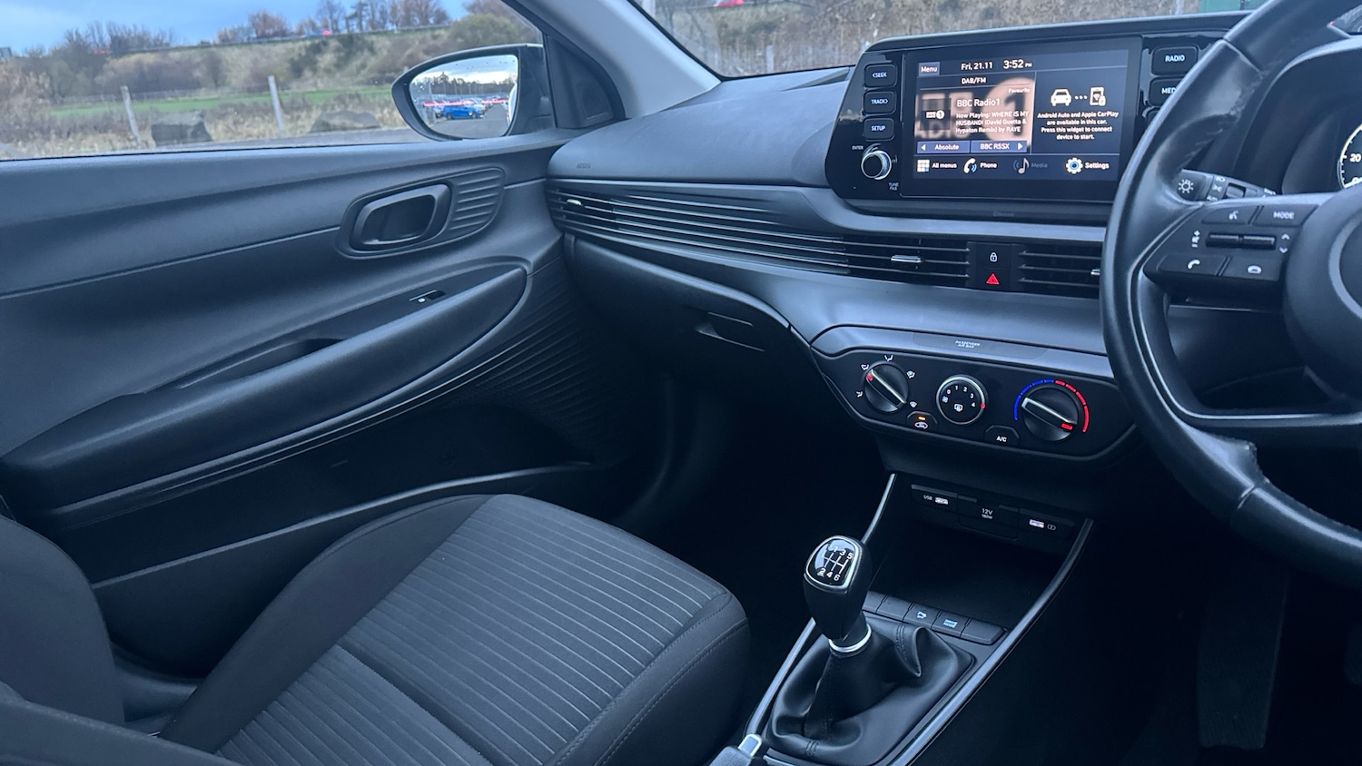 Used Hyundai i20 2022 for sale - 76662932: Photo 14