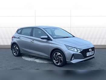Used Hyundai i20 2022 for sale - 76662932: Photo