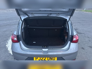 Used Hyundai i20 2022 for sale - 76662932: Photo