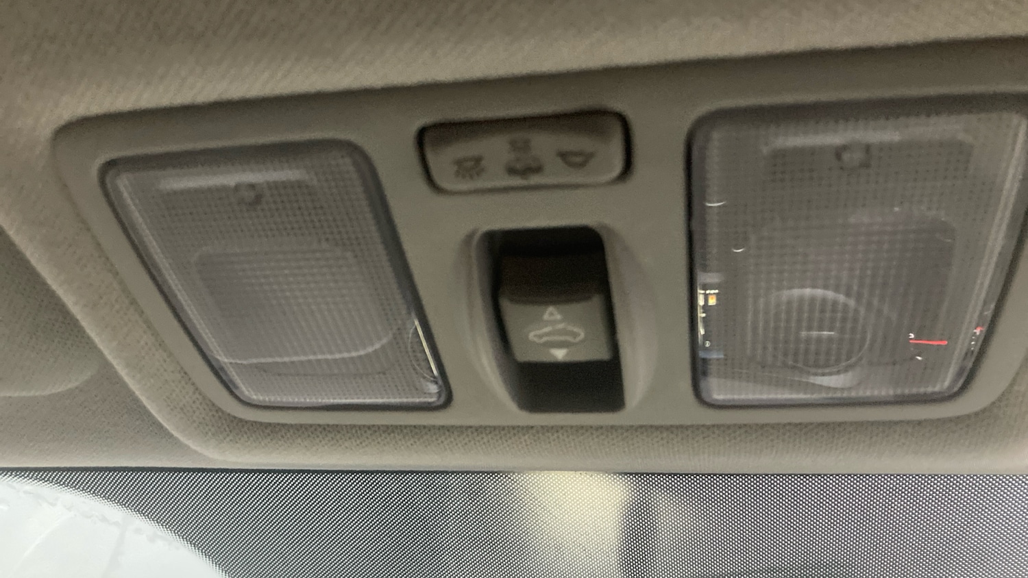 Used Hyundai i10 2019 for sale - 78131697: Photo 38