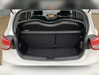 Used Hyundai i10 2019 for sale - 78131697: Photo