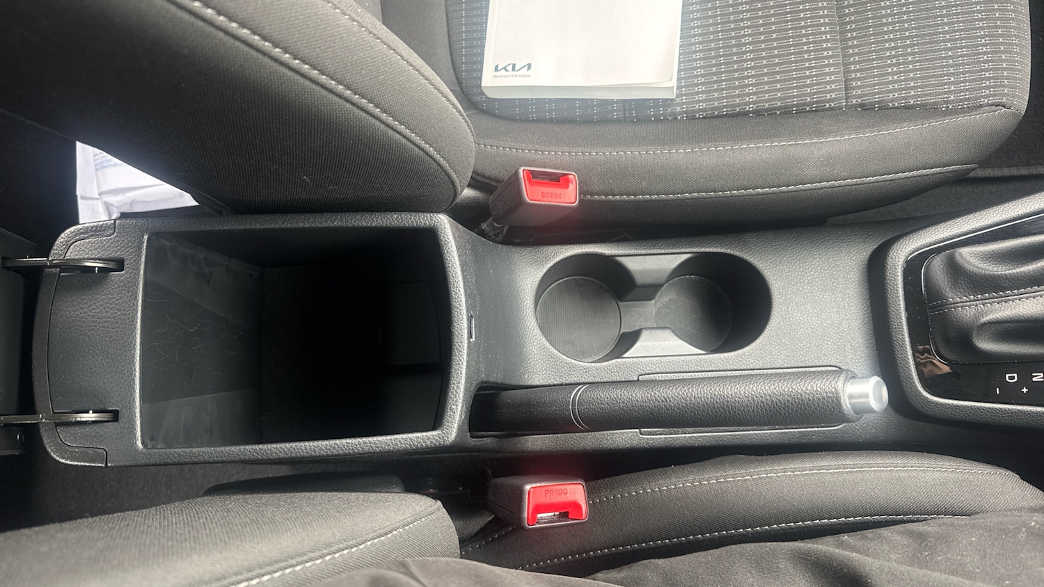 Used Kia Stonic 2024 for sale - 76157714: Photo 39