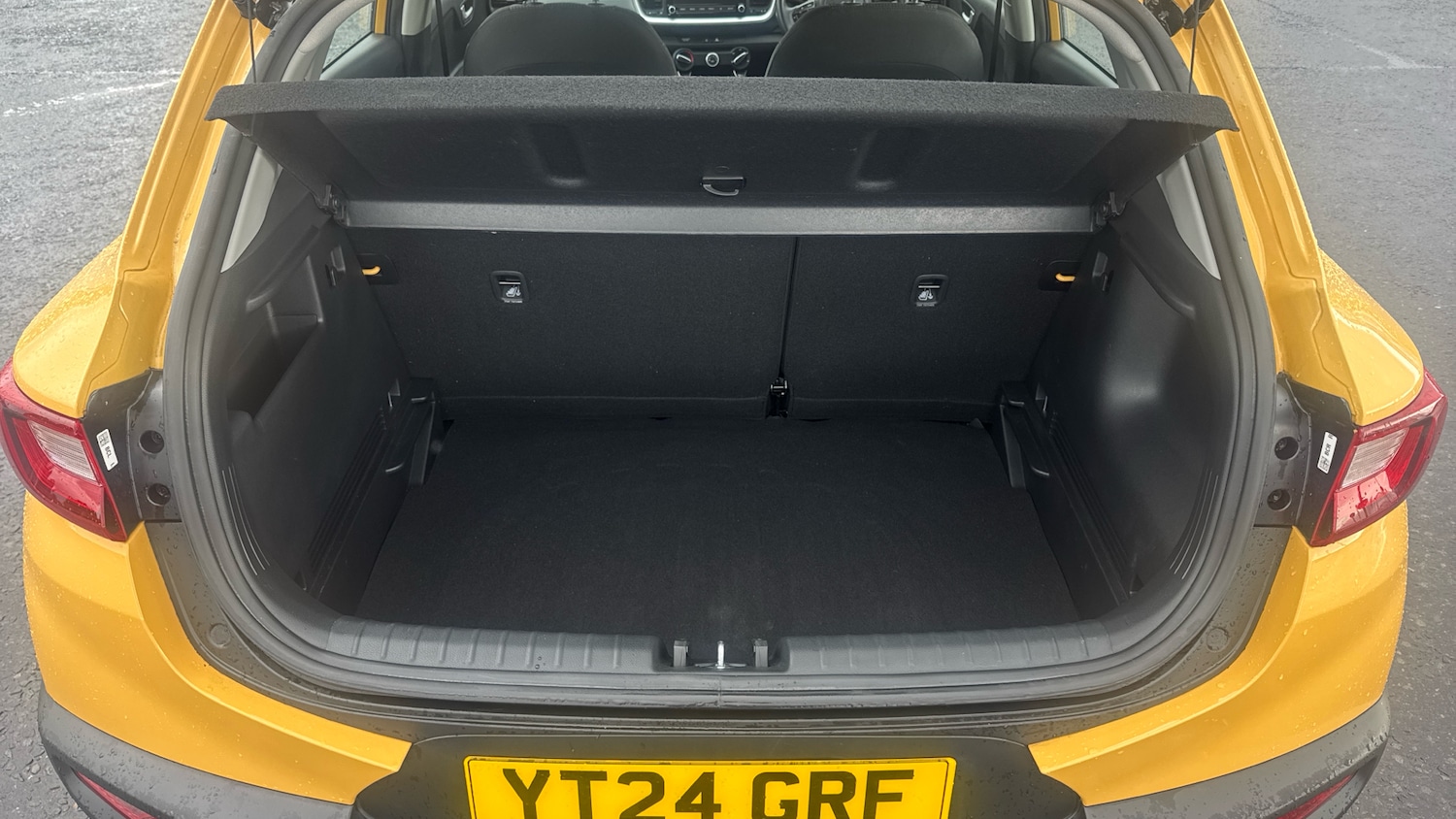 Used Kia Stonic 2024 for sale - 76157714: Photo 4